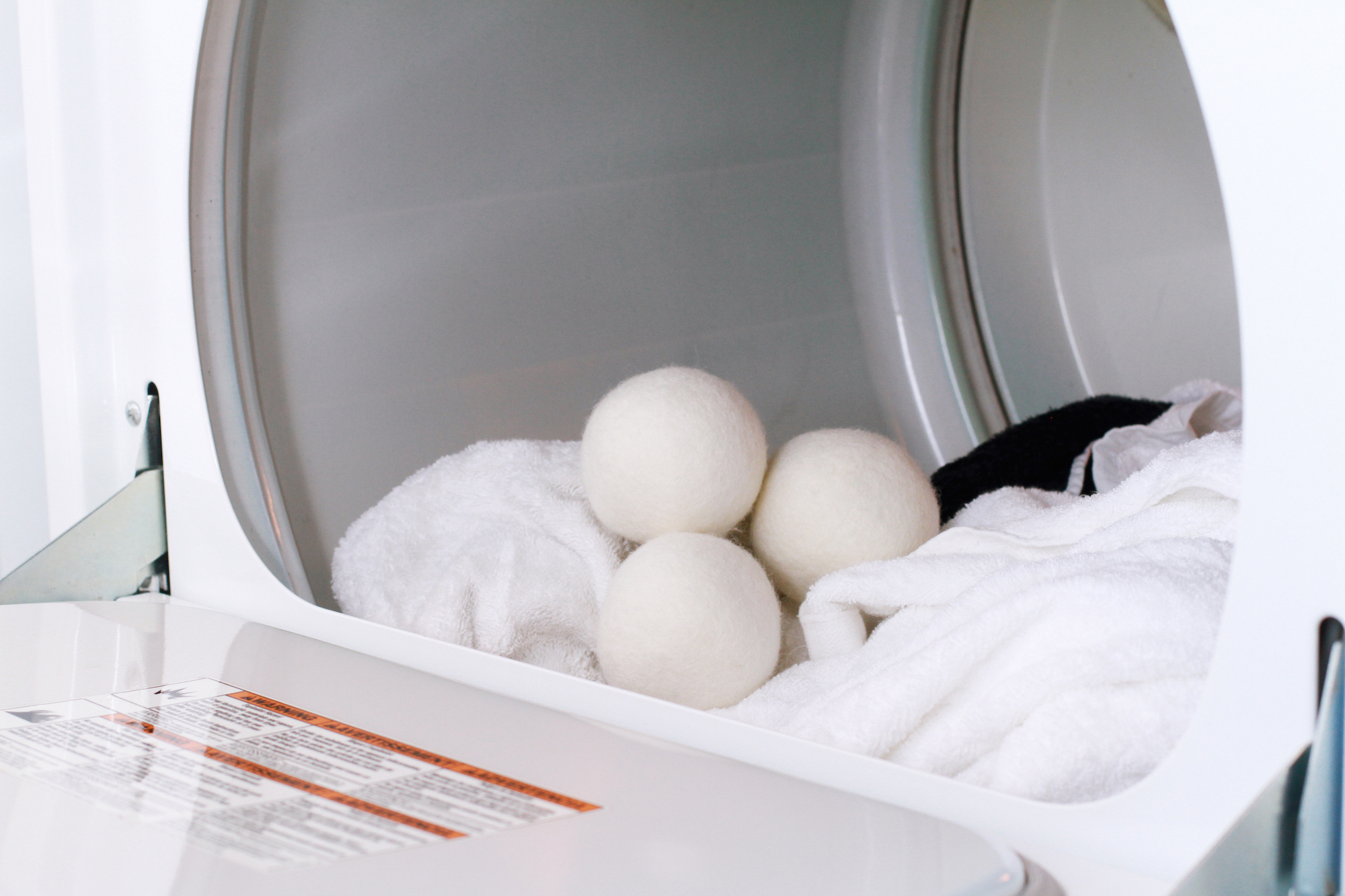 Why you shouldn't be using dryer sheets, according to experts