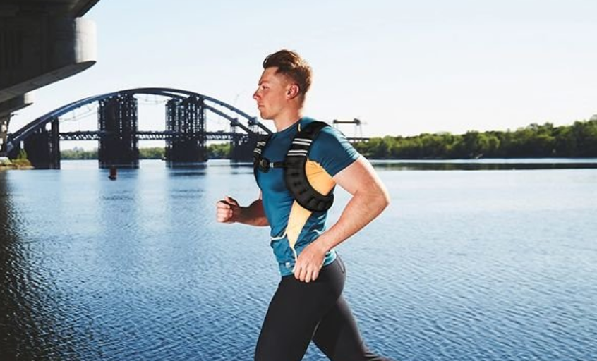 Can Running With a Weighted Vest Improve Your Performance?
