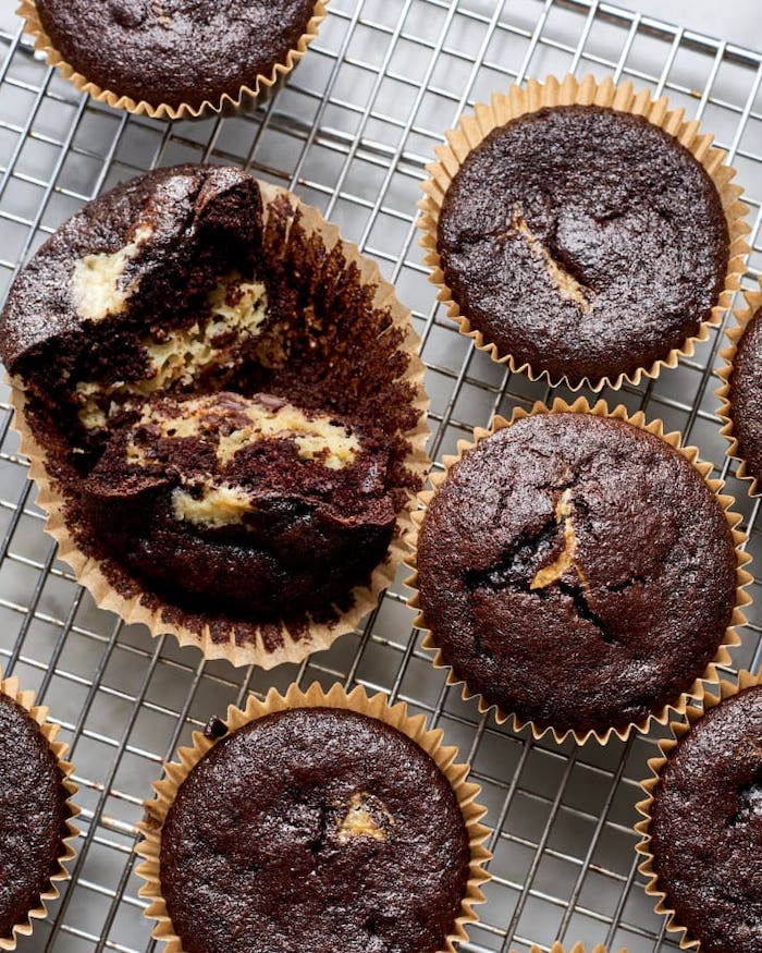 k_Photo_Recipes_2022-03_Black-bottom-cupcakes_2022-02-15_ATK-3721_1.jpg